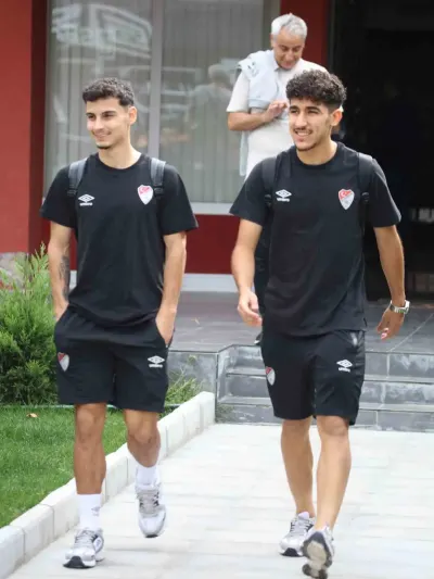 Elazığspor Zorlu Deplasman İçin Hatay'a Çıkarma Yaptı