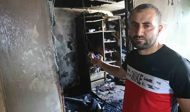 Depremde annesini, babasını ve kardeşini kaybeden adamın yuvası yangında küle döndü