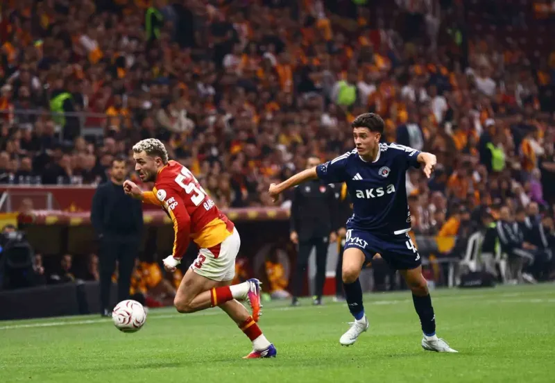 Galatasaray, Kasımpaşa Karşısında İlk Yarıyı Üstün Tamamladı