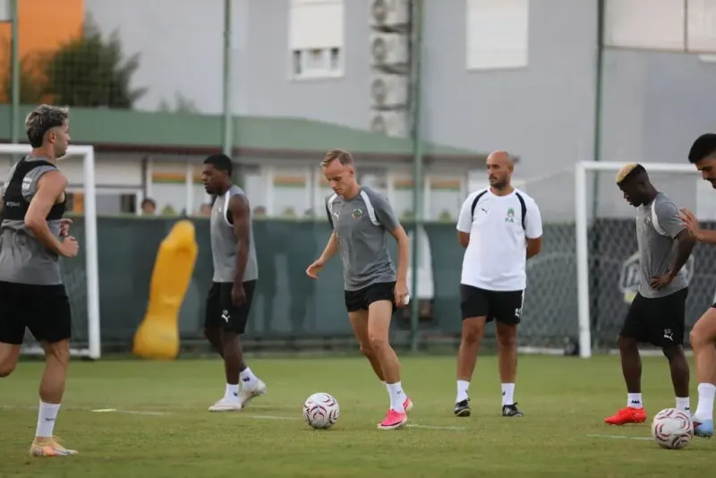 Alanyaspor Erzurumspor FK Karşılaşmasının Hazırlıklarını Noktaladı