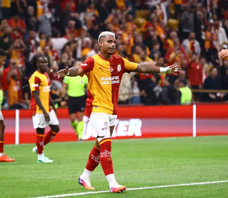 Galatasaray'da Mario Lemina Uzun Aranın Ardından Sahalara Golle Döndü