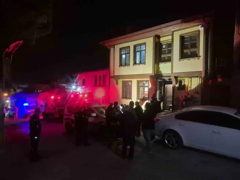 Eskişehir'de Günlerdir Haber Alınamayan Yaşlı Adamın Evi Çilingirle Açıldı