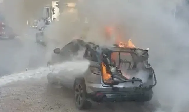 Osmaniye'de seyir halindeki otomobil yandı