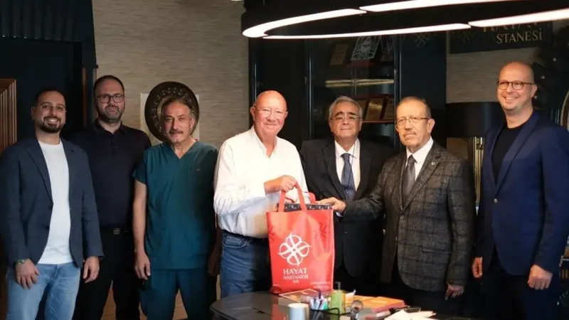 Dünyaca Ünlü El Bileği Cerrahı Prof. Dr. Christophe Mathoulin Bursa'da İncelemelerde Bulundu