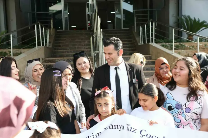 Mersin'de Anne ve Kızlar 11 Ekim Dünya Kız Çocukları Günü'nde Unutulmaz Bir Gün Yaşadı