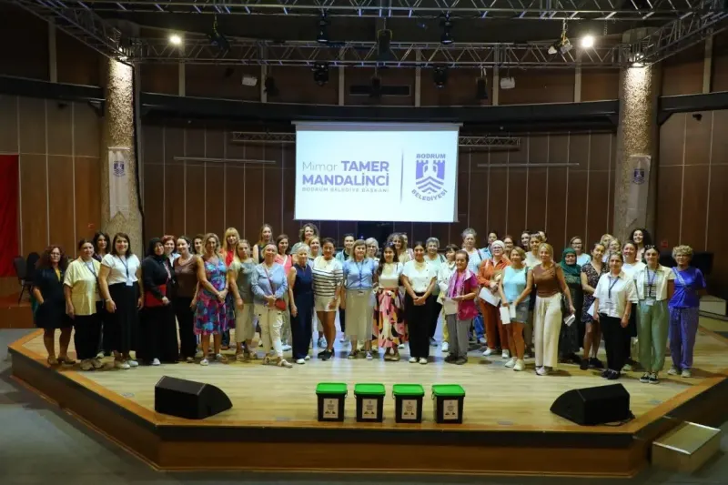 Bodrumlu Kadınlar Mutfak Atıklarını Komposta Dönüştürüyor