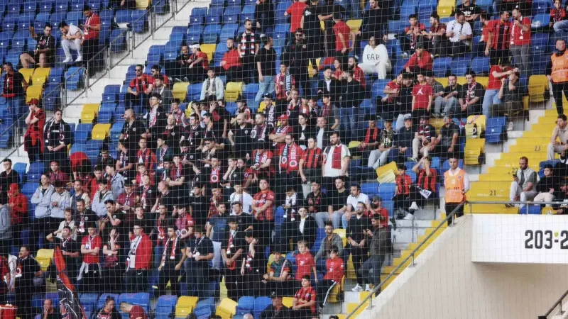 Gençlerbirliği Taraftarından Yönetime Maç Öncesi Tepki