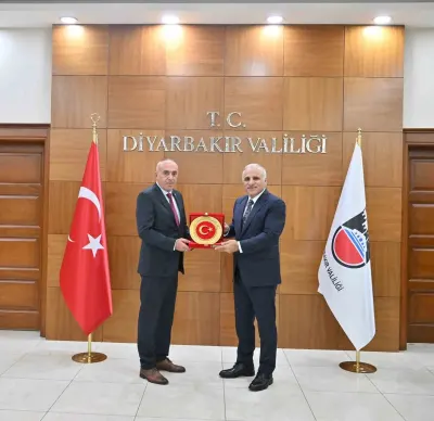 EMŞAV Heyeti Diyarbakır Valisi Ve Emniyet Müdürüyle Buluştu