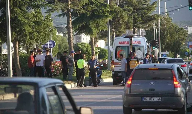 Kaza sonrasında dili boğazına kaçan çocuğu vatandaş kurtardı