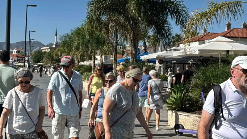 Marmaris Limanı Bu Hafta Üç Kruvaziyerle Binlerce Turisti Ağırladı