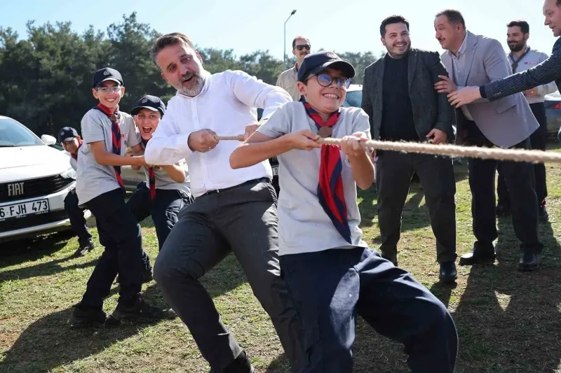 Bursa Atatürk Kent Ormanı'nda Gençler İçin Yeni İzci Evi Açıldı