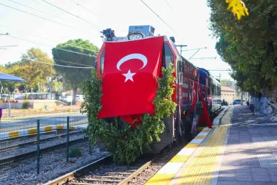 Gazi Mustafa Kemal Atatürk’ün Manisa’ya Gelişinin 101. Yılı Coşkuyla Kutlandı