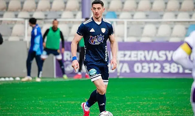 Erzurumspor FK'da iç transfer hareketliliği: Gerxhaliu ve Sefa Akgün ile yola devam