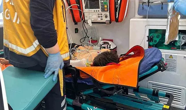 Samsun'da denize giren çocuk boğulma tehlikesi geçirdi