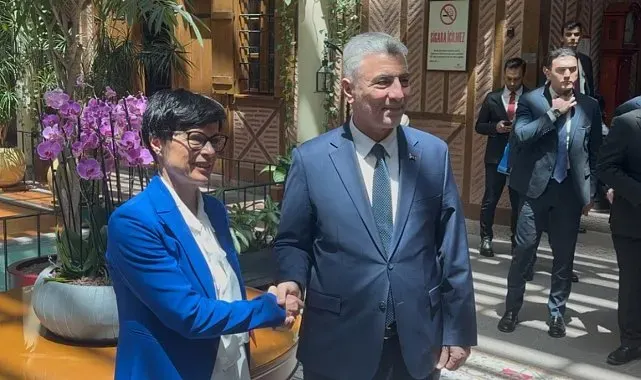 Bakan Bolat AB Genişleme Komiseri Marta Kos ile görüştü