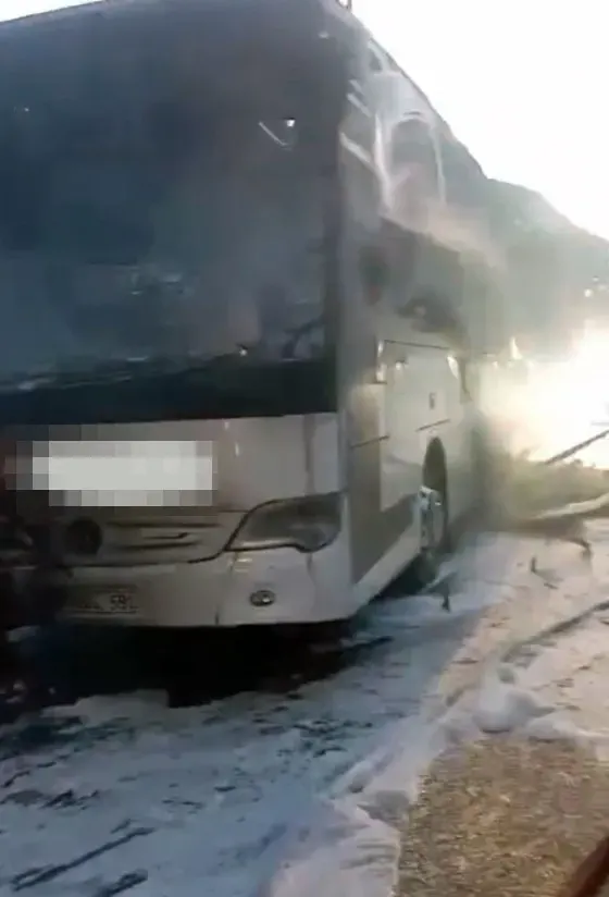 Bolu Tüneli Çıkışında Seyir Halindeki Yolcu Otobüsü Alevlere Teslim Oldu