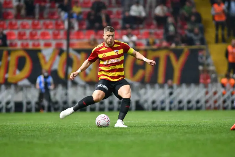 Kayserispor'un Kaptanı Semih Güler Antalyaspor Karşılaşmasında Sahada Olamayacak
