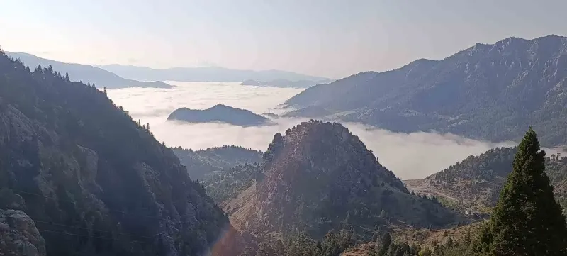 Kahramanmaraş Andırın İlçesinde Oluşan Sis Denizi Hayran Bıraktı
