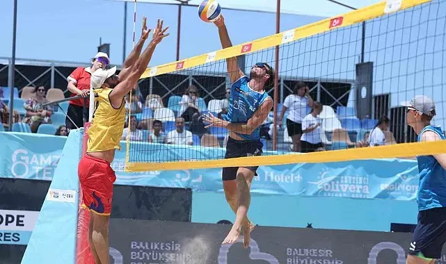 Plaj Voleybolu Dünya Turu'nda Balıkesir Etabı sona erdi