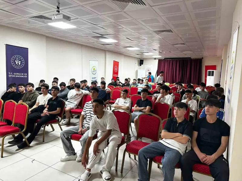 Bingöllü Lise Öğrencileri Hasankeyf Kültür Kampı İçin Batman'da Buluştu