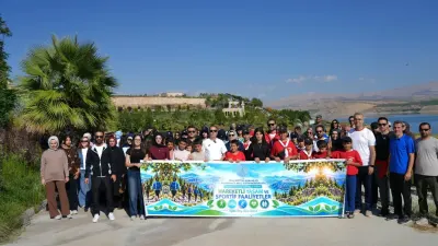 Adıyaman'da Öğretmen Ve Öğrenciler Doğa Yürüyüşünde Bir Araya Geldi