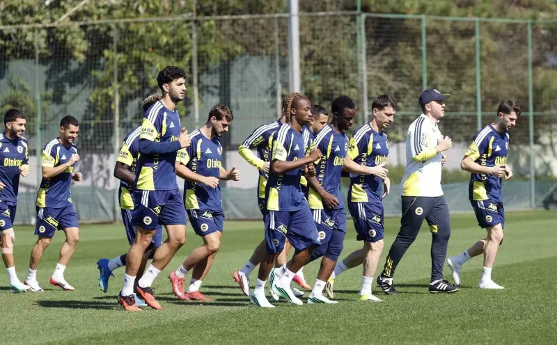 Fenerbahçe, Aston Villa Karşılaşması İçin Antrenmanlara Başladı