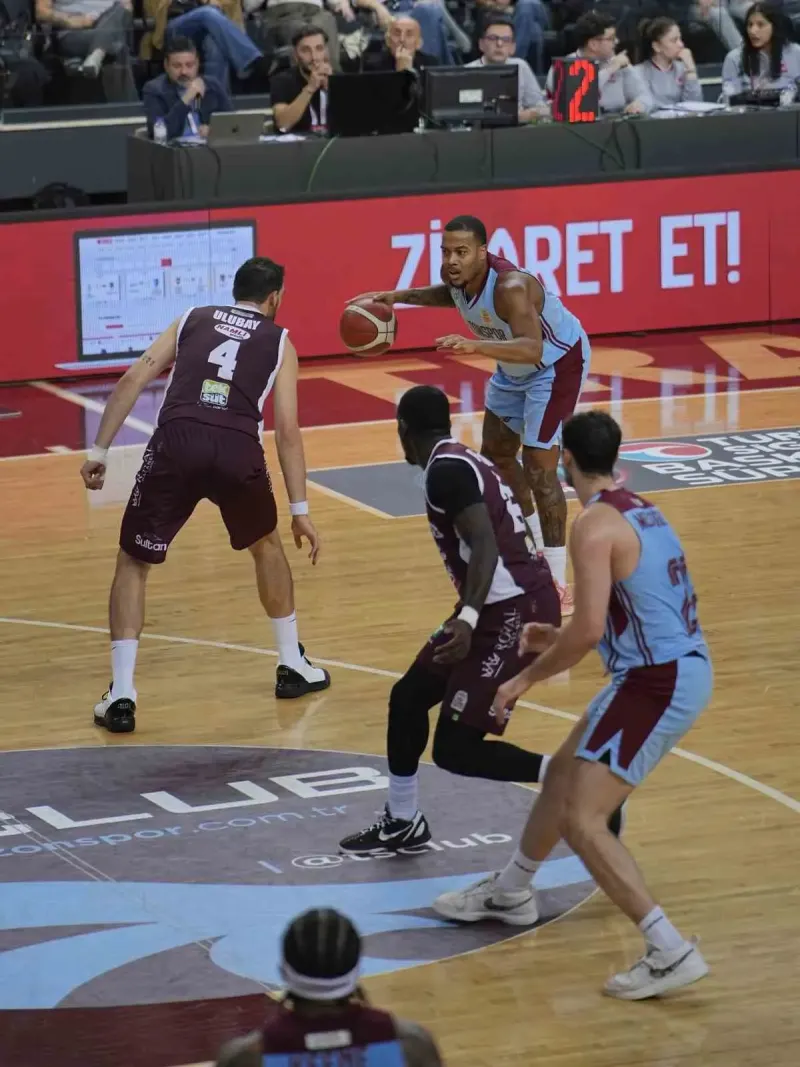 Trabzonspor Sahasında Bordo Bandırma'yı Yakın Takipte Geçti