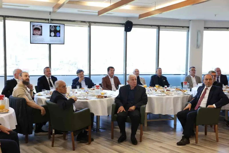 Denizli'ye Kazandırılan Türkiye'nin İlk Sanal Anjiyo BT Cihazı İçin Vefa Gecesi Düzenlendi