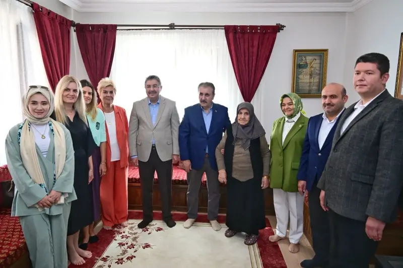 Eskişehir Heyetinden Bbp Lideri Mustafa Destici'ye Günyüzü'nde Ziyaret