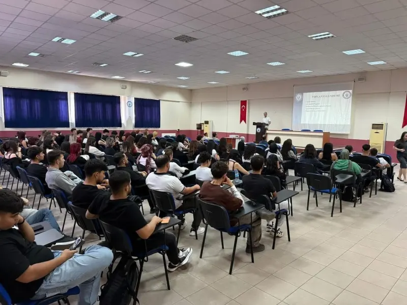 Bozdoğan MYO Öğrencileri İçin Kapsamlı Oryantasyon Toplantısı Düzenlendi