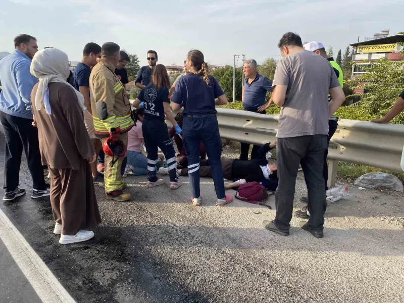Manisa Alaşehir'de Yola Dökülen Mazot İki Ayrı Kazaya Yol Açtı: Beş Yaralı