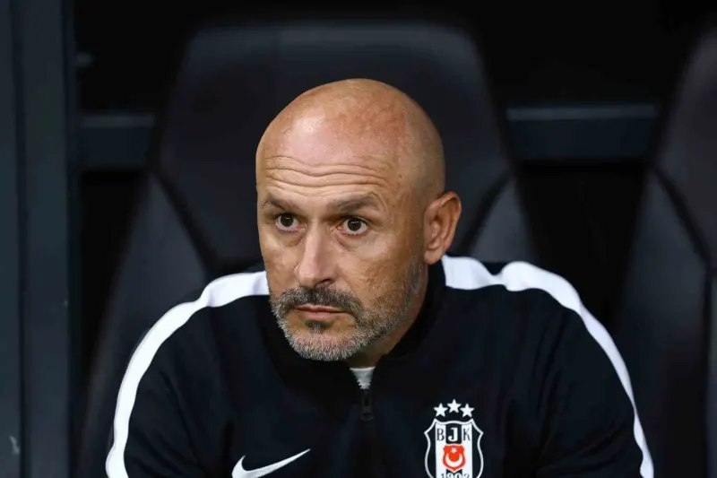 Beşiktaş'ta Vincenzo Italiano'dan Kocaelispor Karşısında Dört Kadro Değişikliği