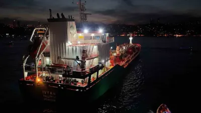 İstanbul Boğazı’nda Tehlikeli Anlar: Kimyasal Tanker Kıyıya Sürüklendi