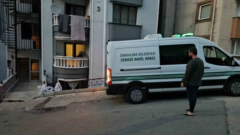 Zonguldak'ta Evinde Hareketsiz Bulunan Yalnız Yaşamını Yitirdi