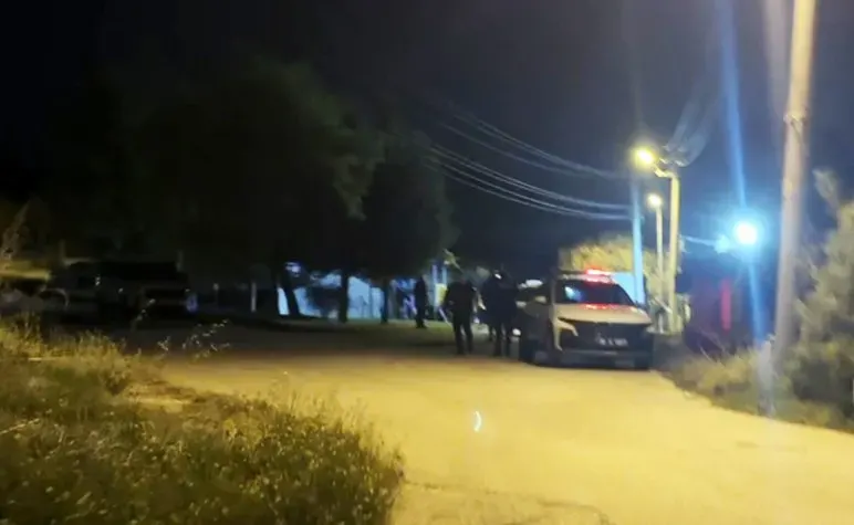 Eskişehir'de Silahlı Çatışma: İki Kişi Yaralandı