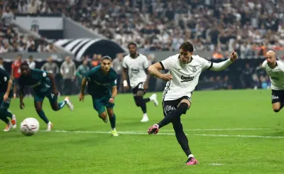 Dusan Vlahovic Siyah-Beyazlı Forma Altında Gol Sayısını Yükseltiyor
