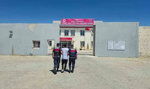 Hakkında kesinleşmiş 8 yıl hapis cezası bulunan firari hükümlü yakalandı