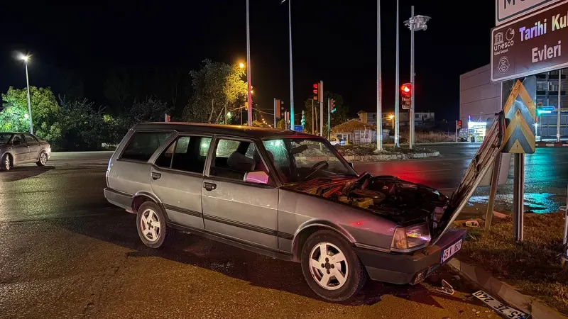 Manisa Kula'da İki Otomobilin Çarpıştığı Kazada Bir Sürücü Yaralandı