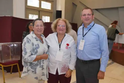 Ayvalık Kent Konseyi Başkanlığına Füsun Atay Seçildi