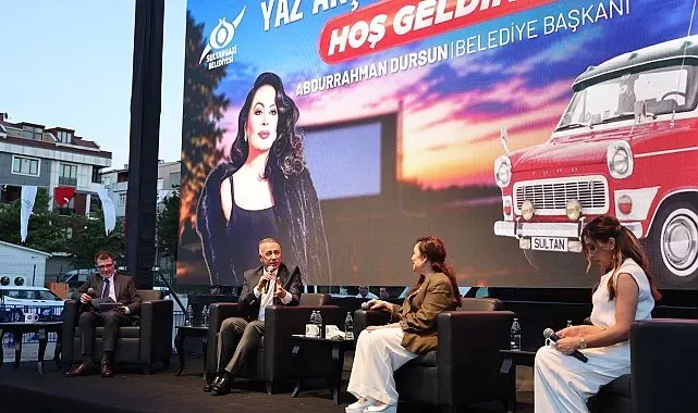 Türkan Şoray, Sultangazililerle unutulmaz bir yaz akşamında buluştu