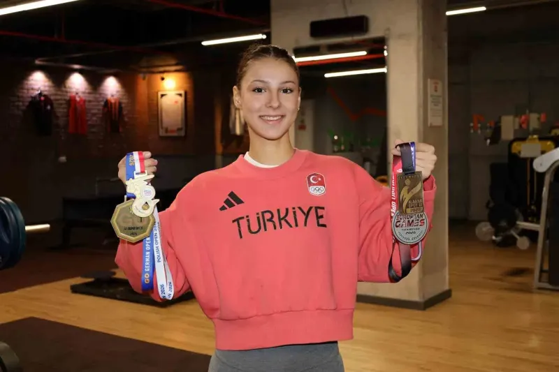 Milli Tekvandocu Hatice Pınar Yiğitalp Avrupa Zirvesinde Yer Aldı