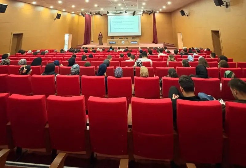 Bayburt Üniversitesi Öğrencilerine Şiddet Ve Güvenli İlişkiler Eğitimi Verildi