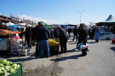 Ağustos Ayında Ticaret Satış Hacminde Yüzde 0,6 Oranında Artış Yaşandı