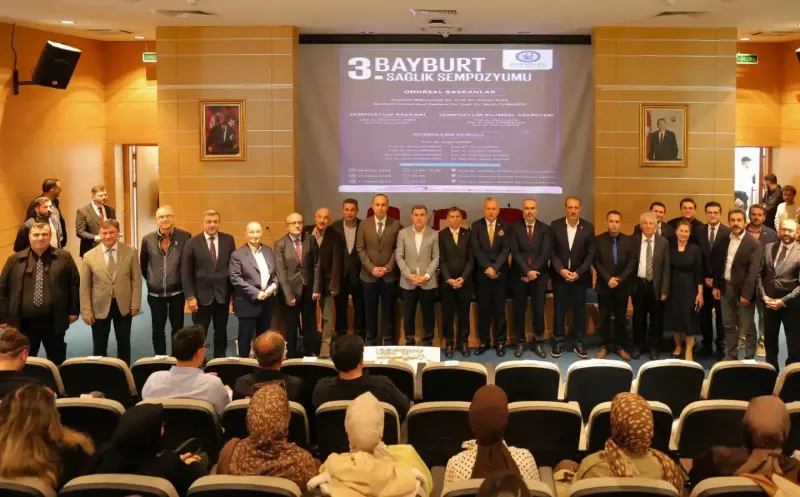 Bayburt Üniversitesinin Ev Sahipliğinde Düzenlenen 3. Sağlık Sempozyumu Tamamlandı