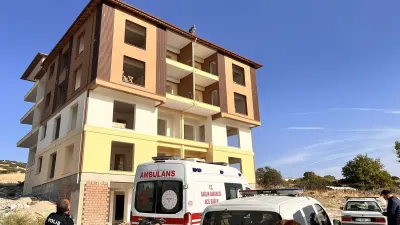 Manisa'da İntihar Girişiminde Bulunan Vatandaş Ekiplerin Çabasıyla Kurtarıldı