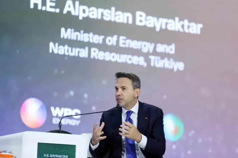 Bakan Bayraktar Riyad Ziyaretinde Küresel Enerji Güvenliğine Dikkat Çekti