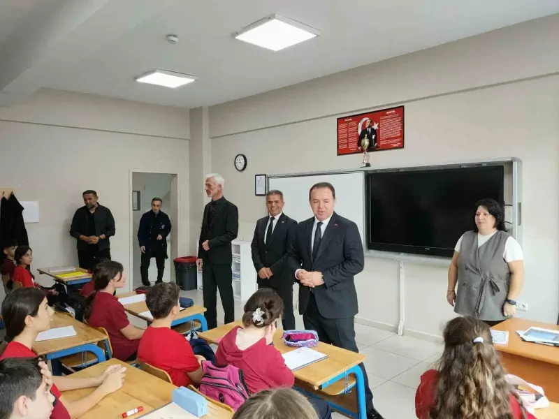 Zonguldak İl Milli Eğitim Müdürü Uygar Keskin Okul Ziyaretinde Bulundu