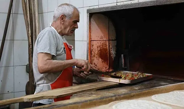 Sıcaklıkların artmasıyla, fırıncıların zorlu mesaisi başladı
