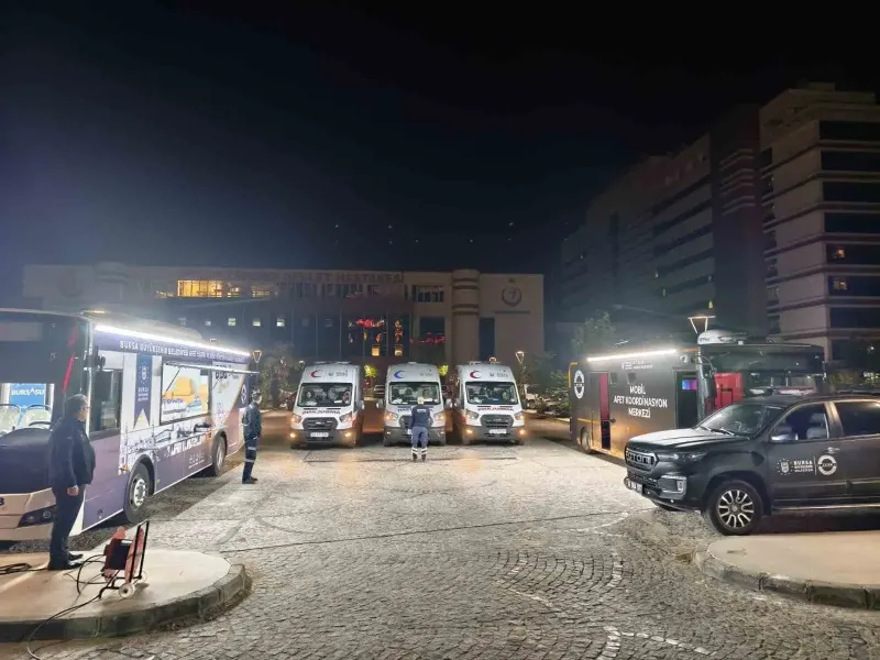 Manisa'daki Feci Kaza Sonrası Bursa AKOM Bölgede Destek Çalışmalarını Sürdürüyor