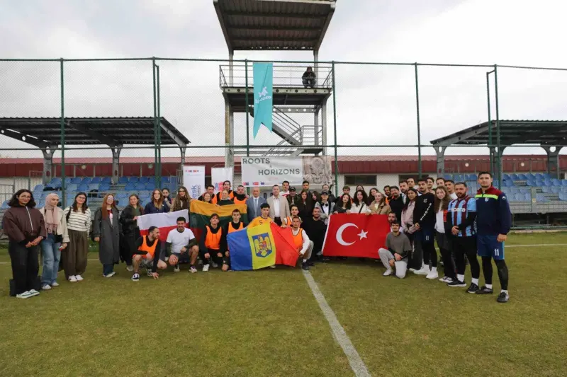 Erzurum'da Düzenlenen Dostluk Maçında Türkiye ve Avrupa Karması Berabere Kaldı